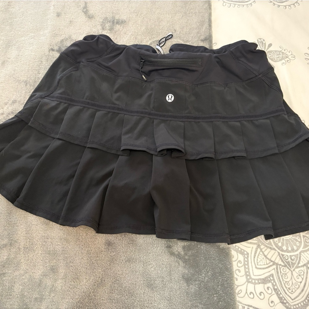lululemon athletica Black Skater Mini Skirt
